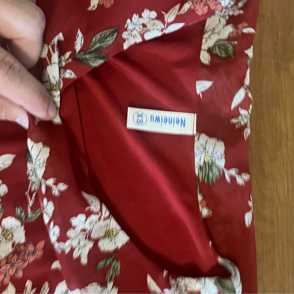 4 extra small blouses - Picture 3 of 9